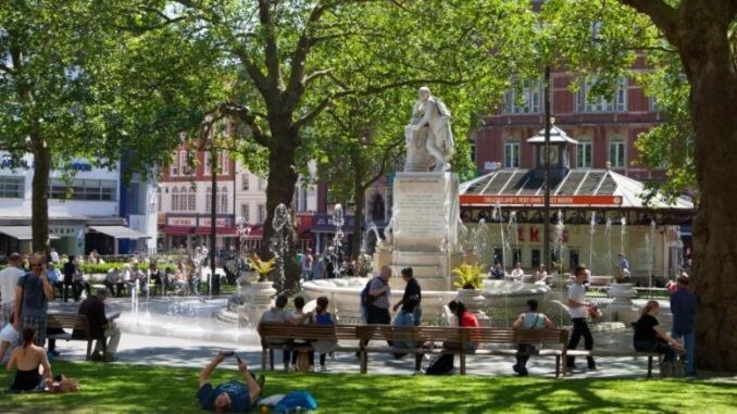 Large Luxurious Private Terrace - For 6 * London